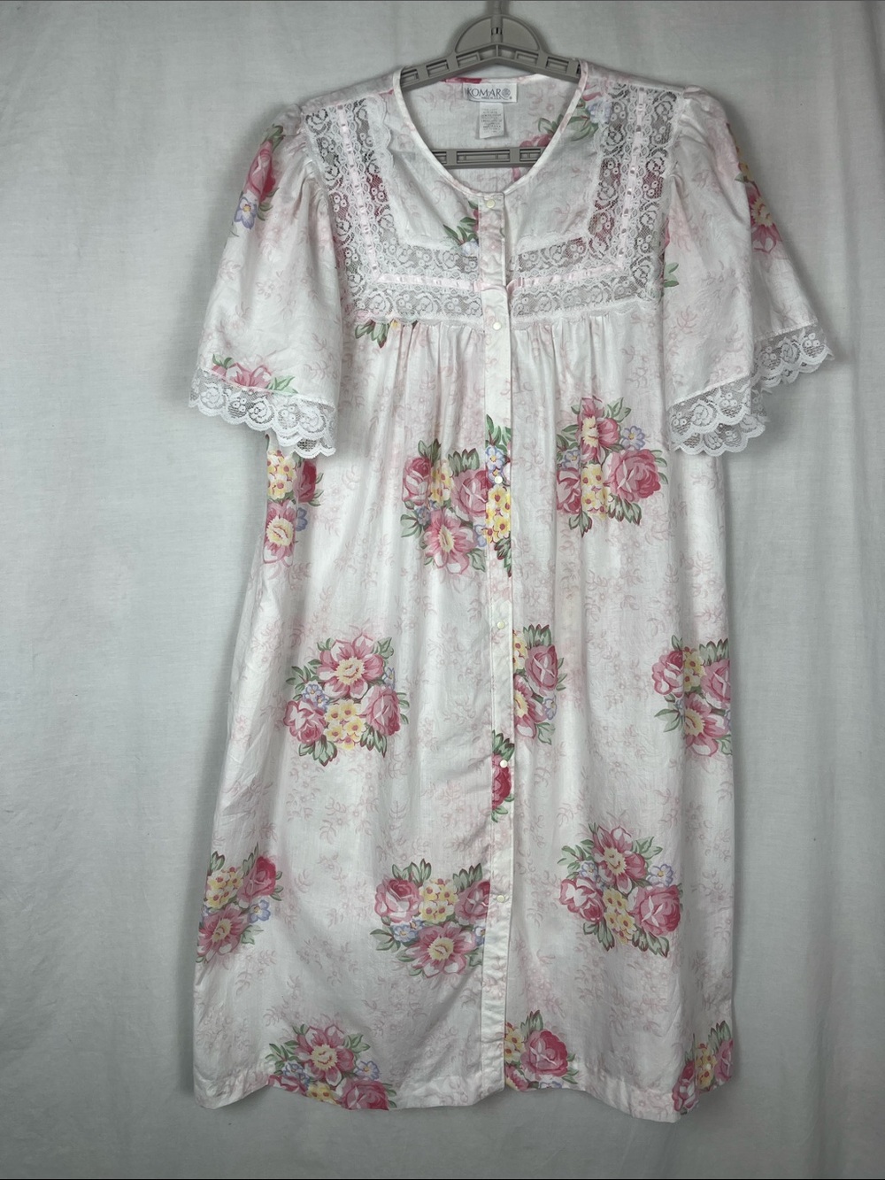 Vintage 80s Komar Pink Floral Snap Up Nightgown